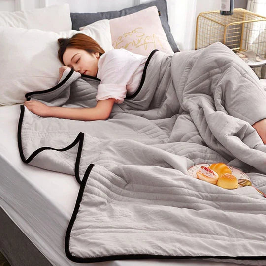 CoolCloud Cooling Blanket